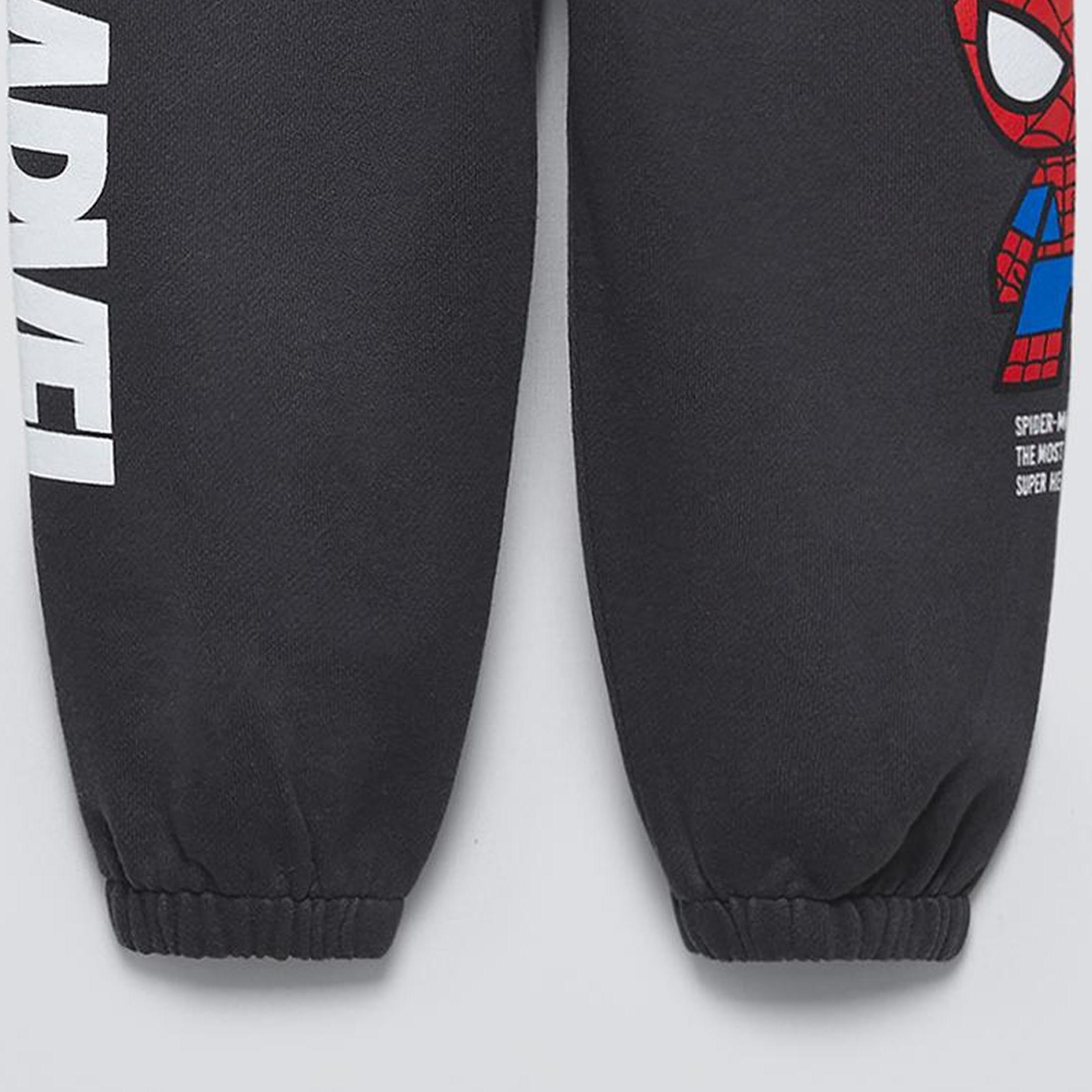 SPIDER-MAN © MARVEL JOGGER
